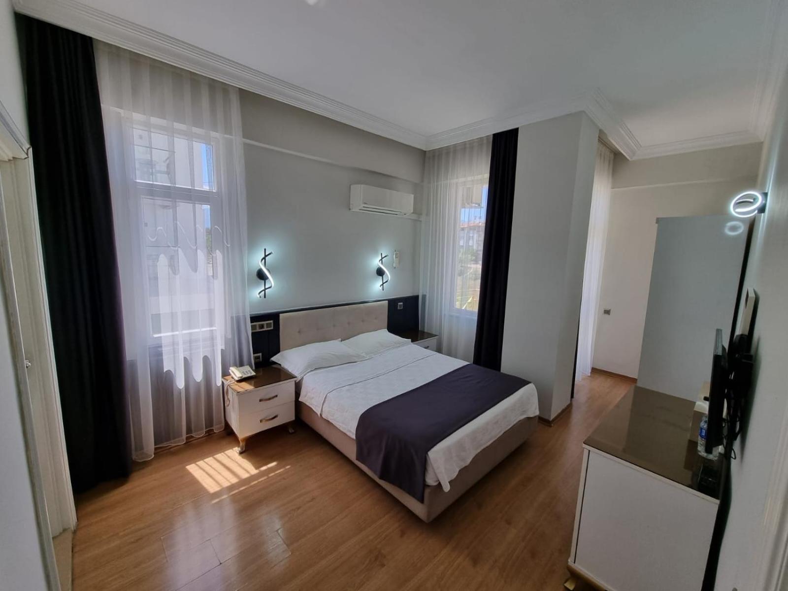 Perlo Hotel City Antalya Exterior photo